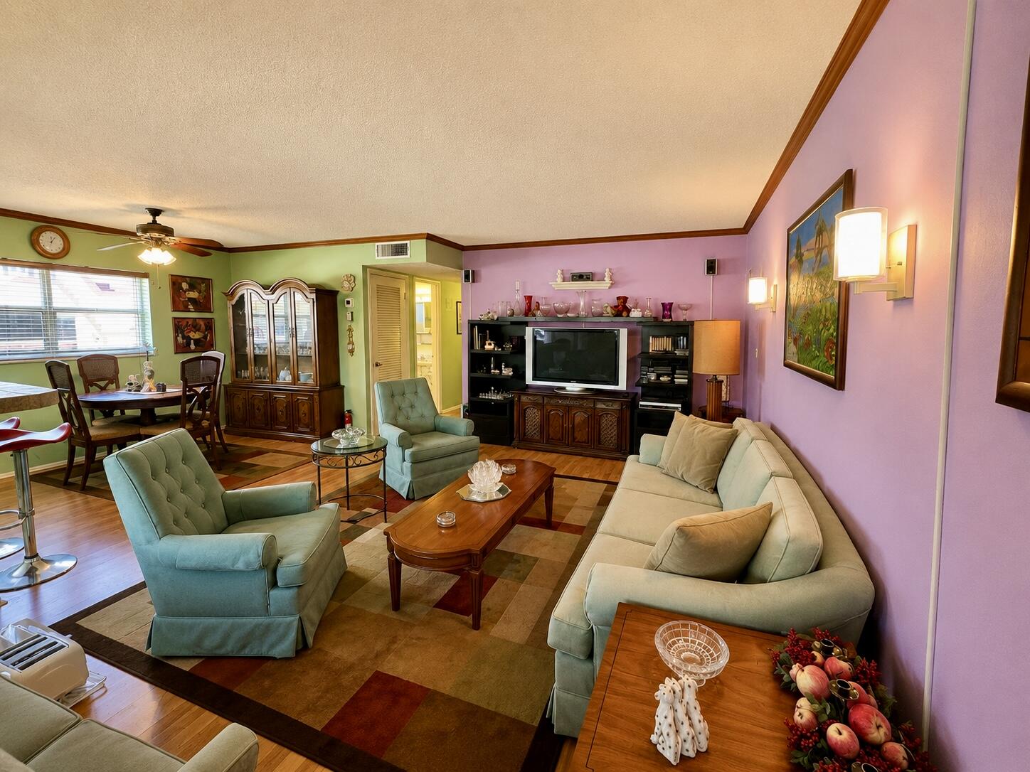BEVERLY HILLS CONDO NUMBER NINE - Residential