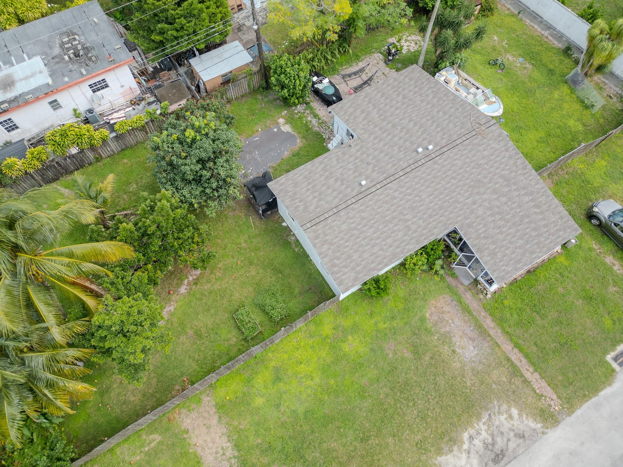 EVERGLADES SUGAR & LAND C - Residential