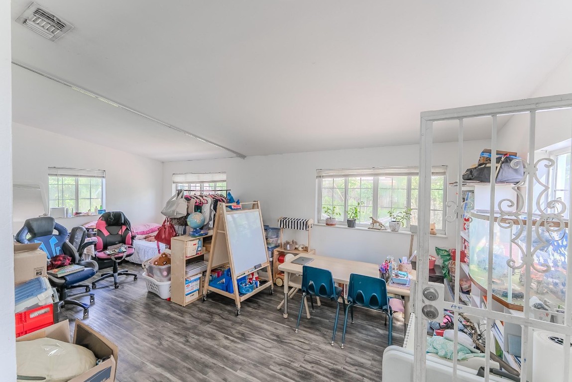 EVERGLADES SUGAR & LAND C - Residential