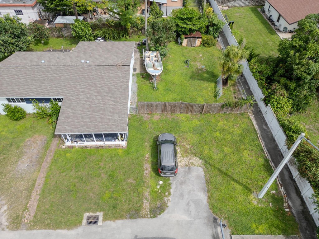 EVERGLADES SUGAR & LAND C - Residential