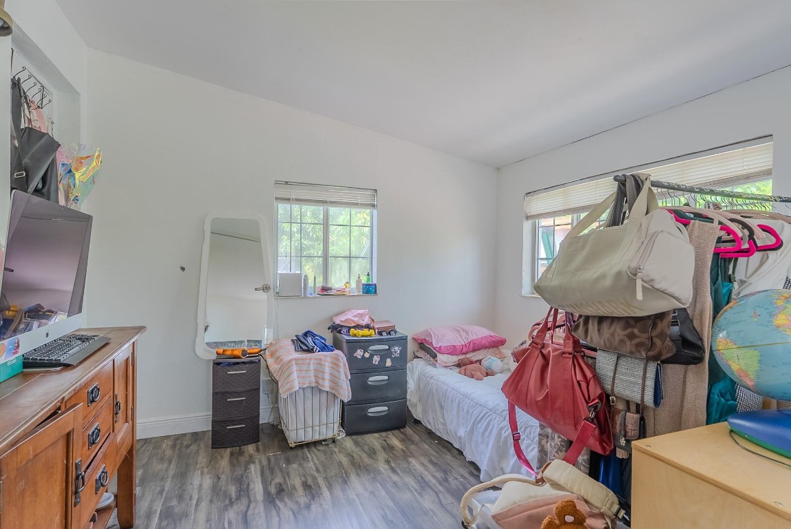 EVERGLADES SUGAR & LAND C - Residential