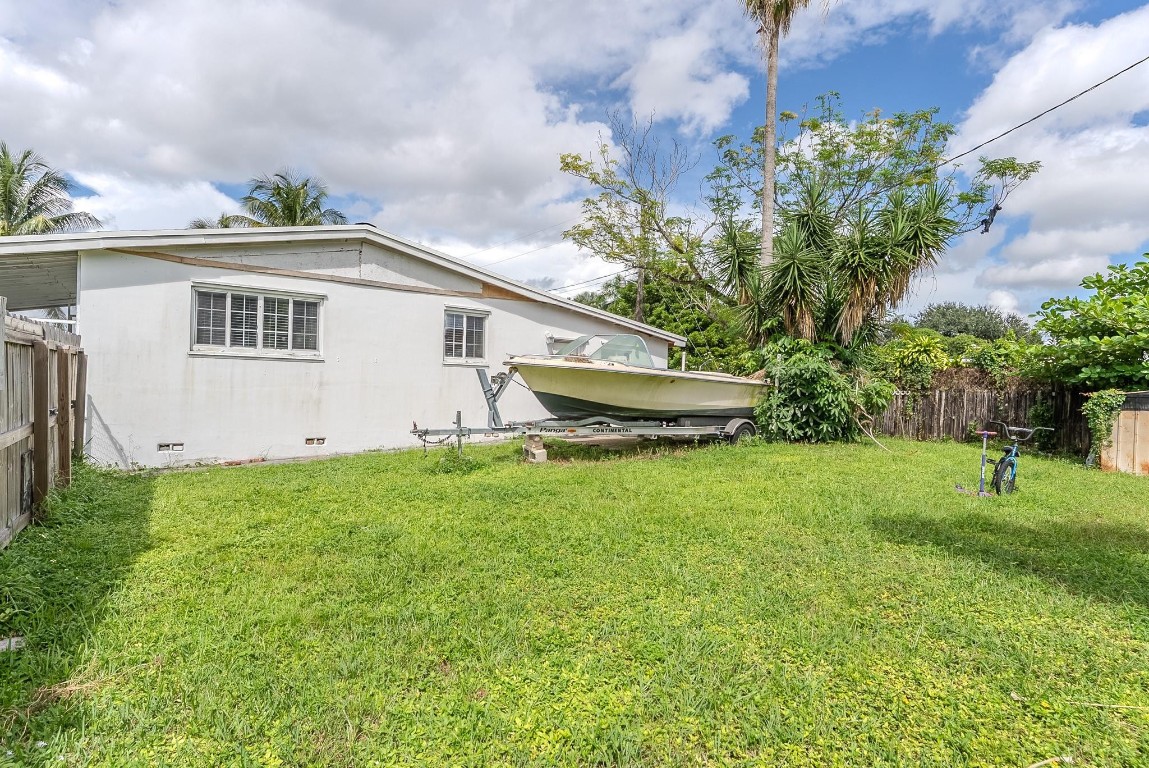 EVERGLADES SUGAR & LAND C - Residential