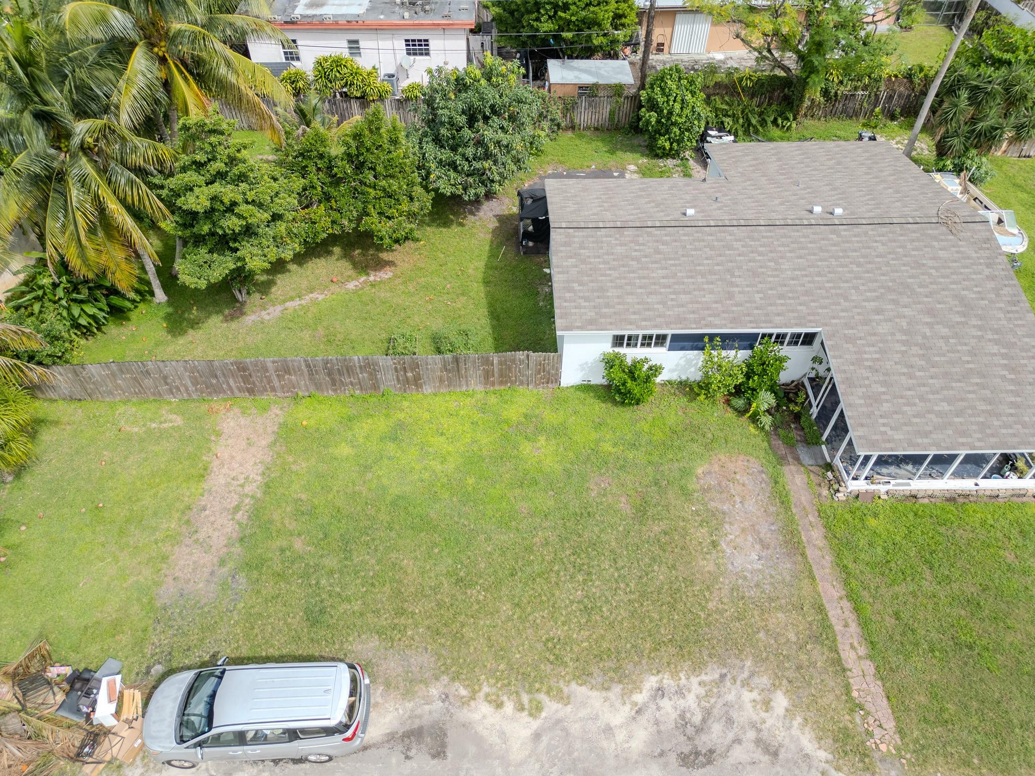EVERGLADES SUGAR & LAND C - Residential