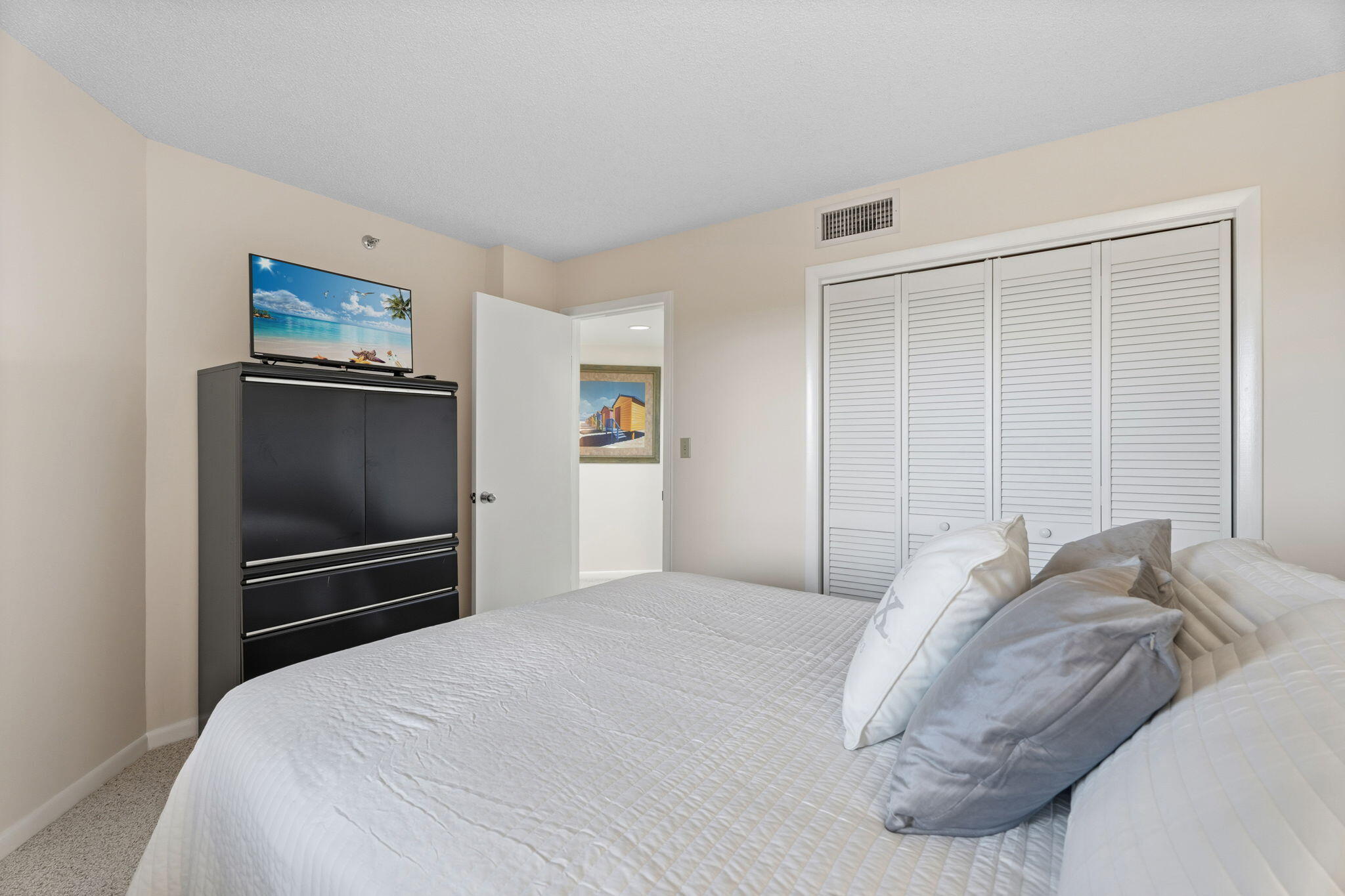 HIBISCUS BY THE SEA CONDOMINIUM - Residential Lease