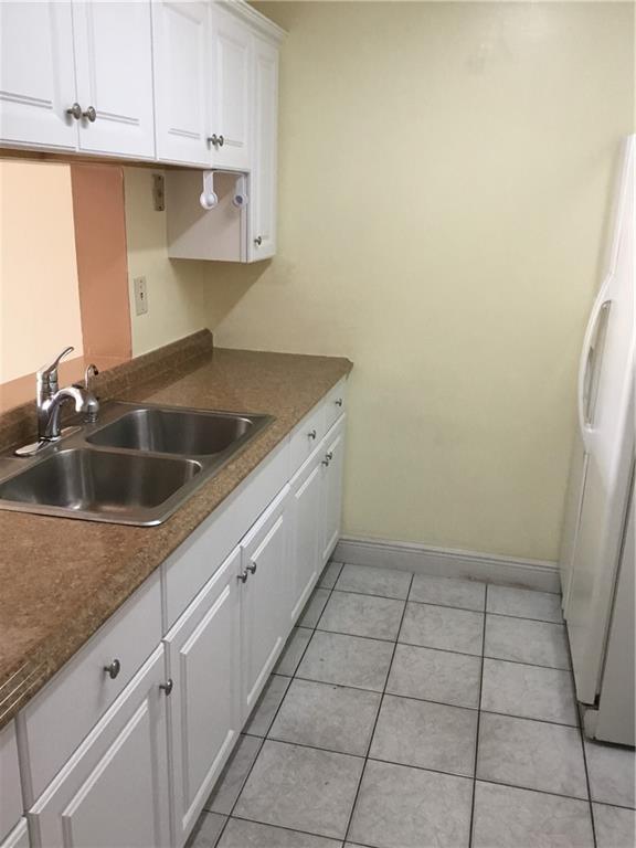 Greentree Condominiums - Residential