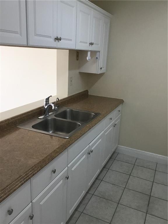 Greentree Condominiums - Residential