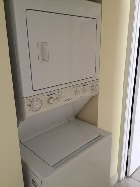 Greentree Condominiums - Residential