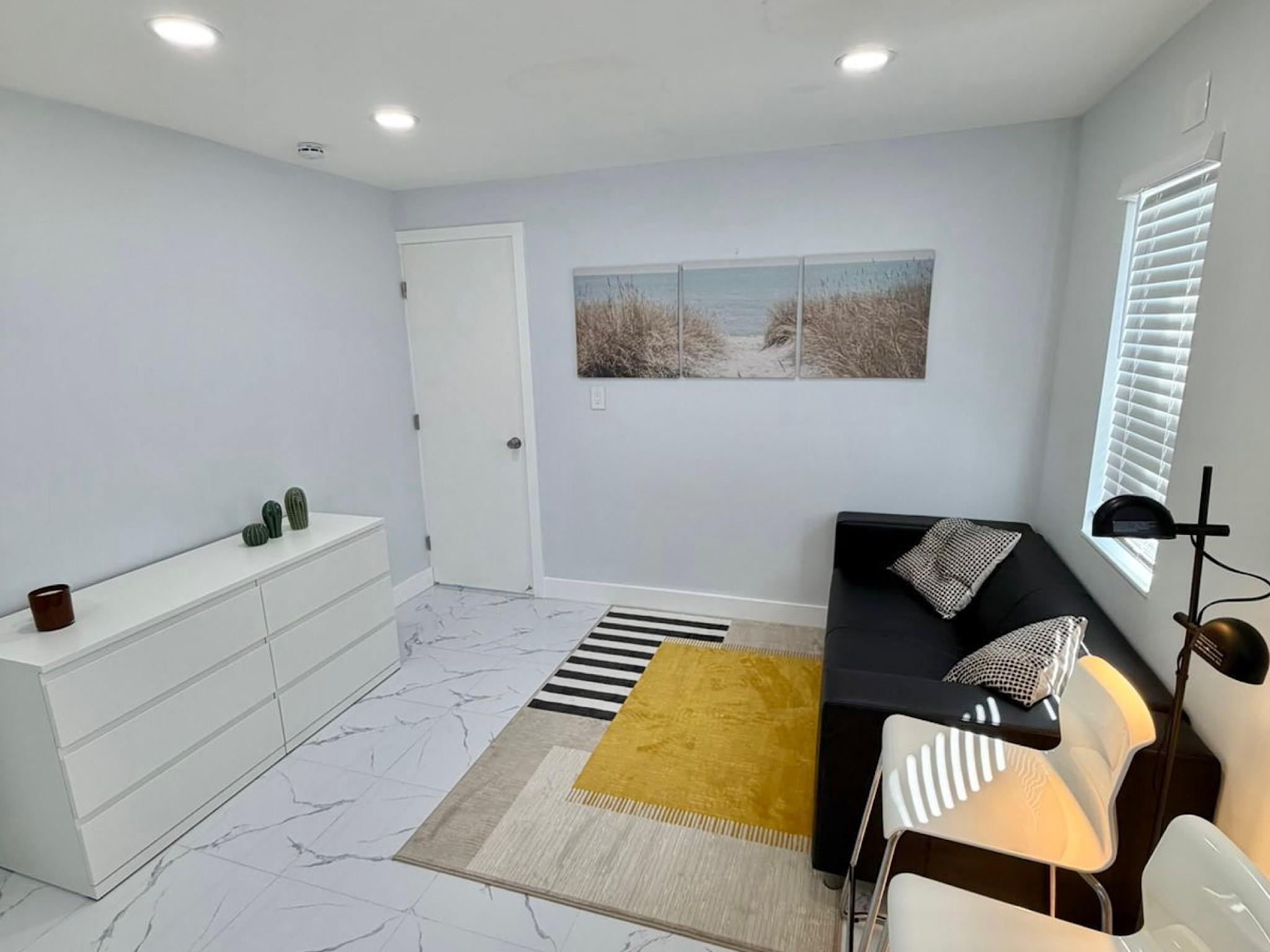 POMPANO - Residential Income