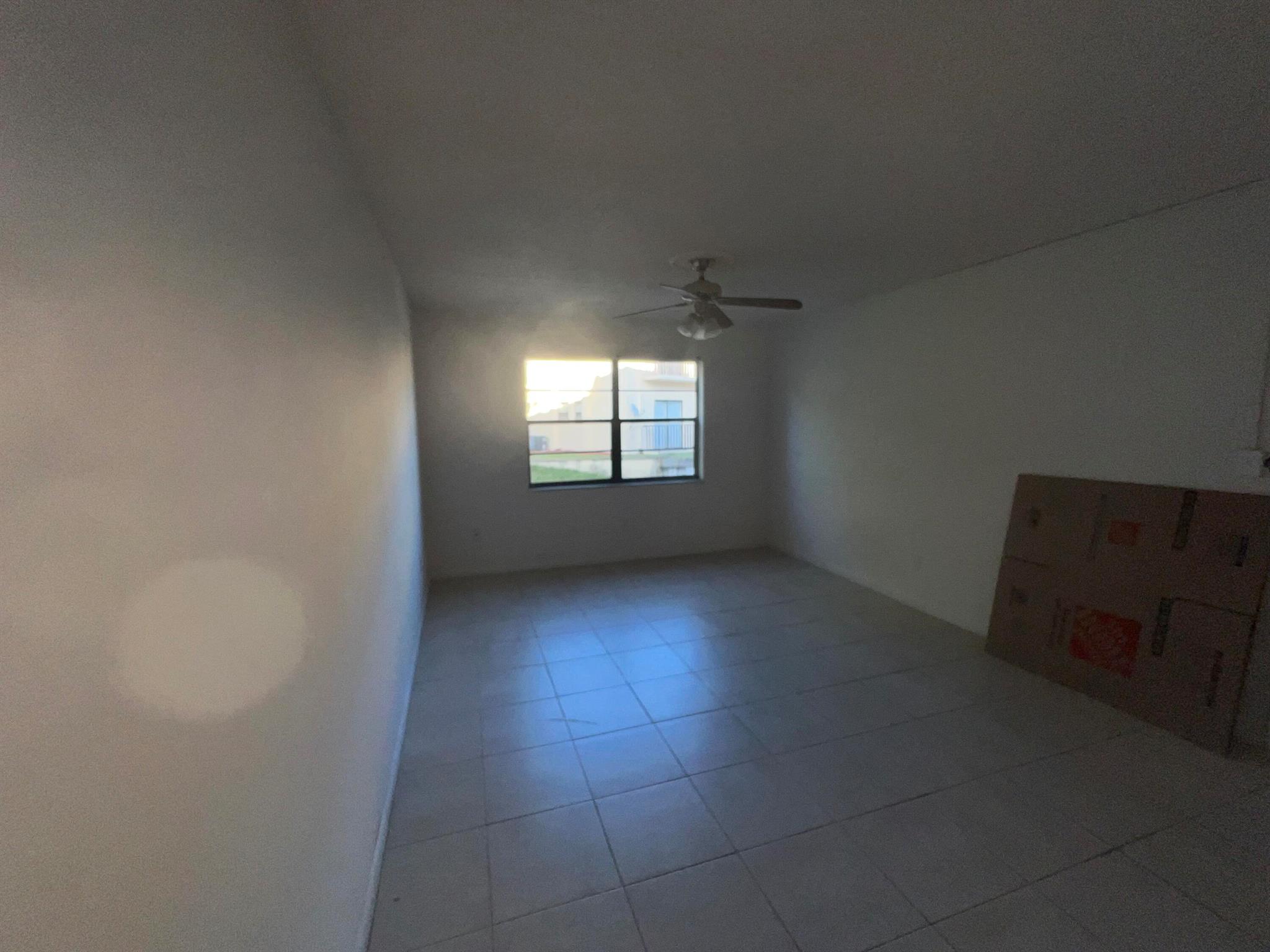 ISLAND HOUSE CONDOMINIUM - Residential