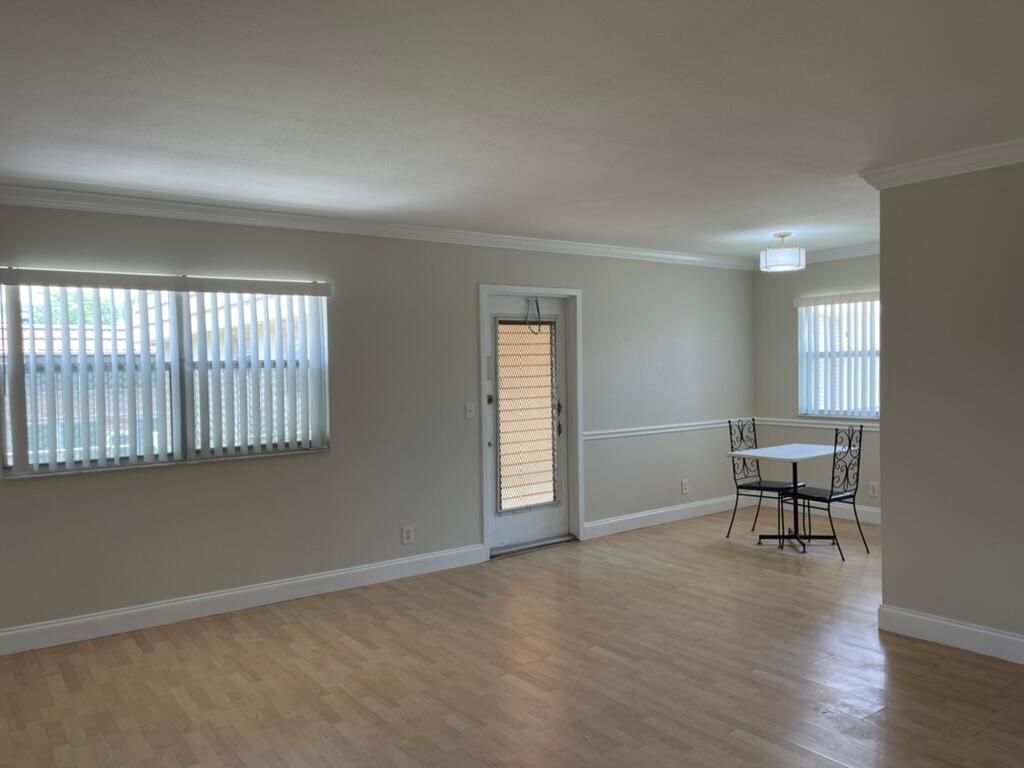 KINGS POINT SAXONY CONDOS - Residential Lease