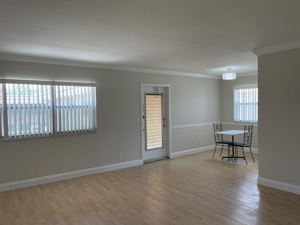 KINGS POINT SAXONY CONDOS - Residential Lease