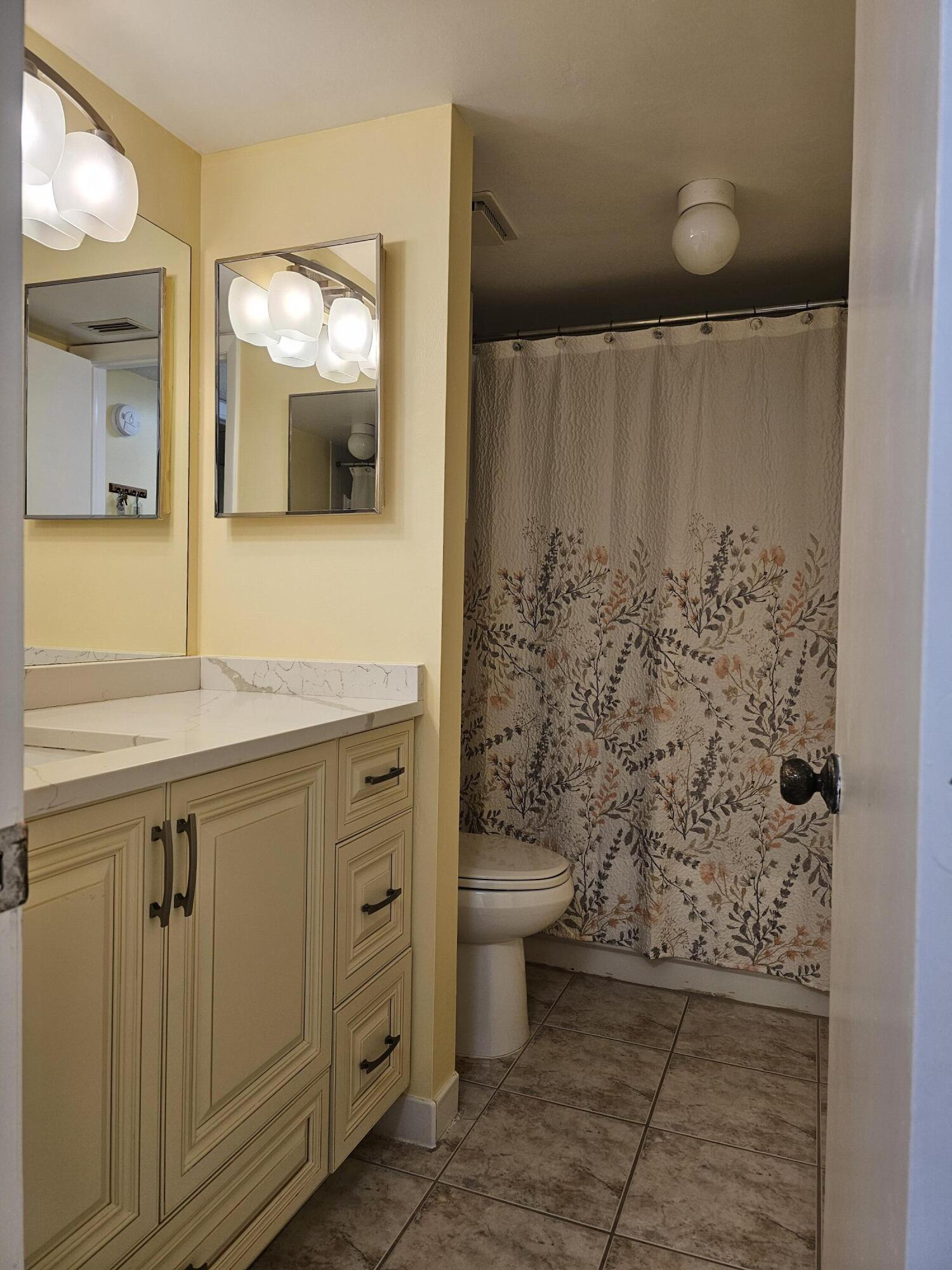 CORAL GATE V CONDO - Residential