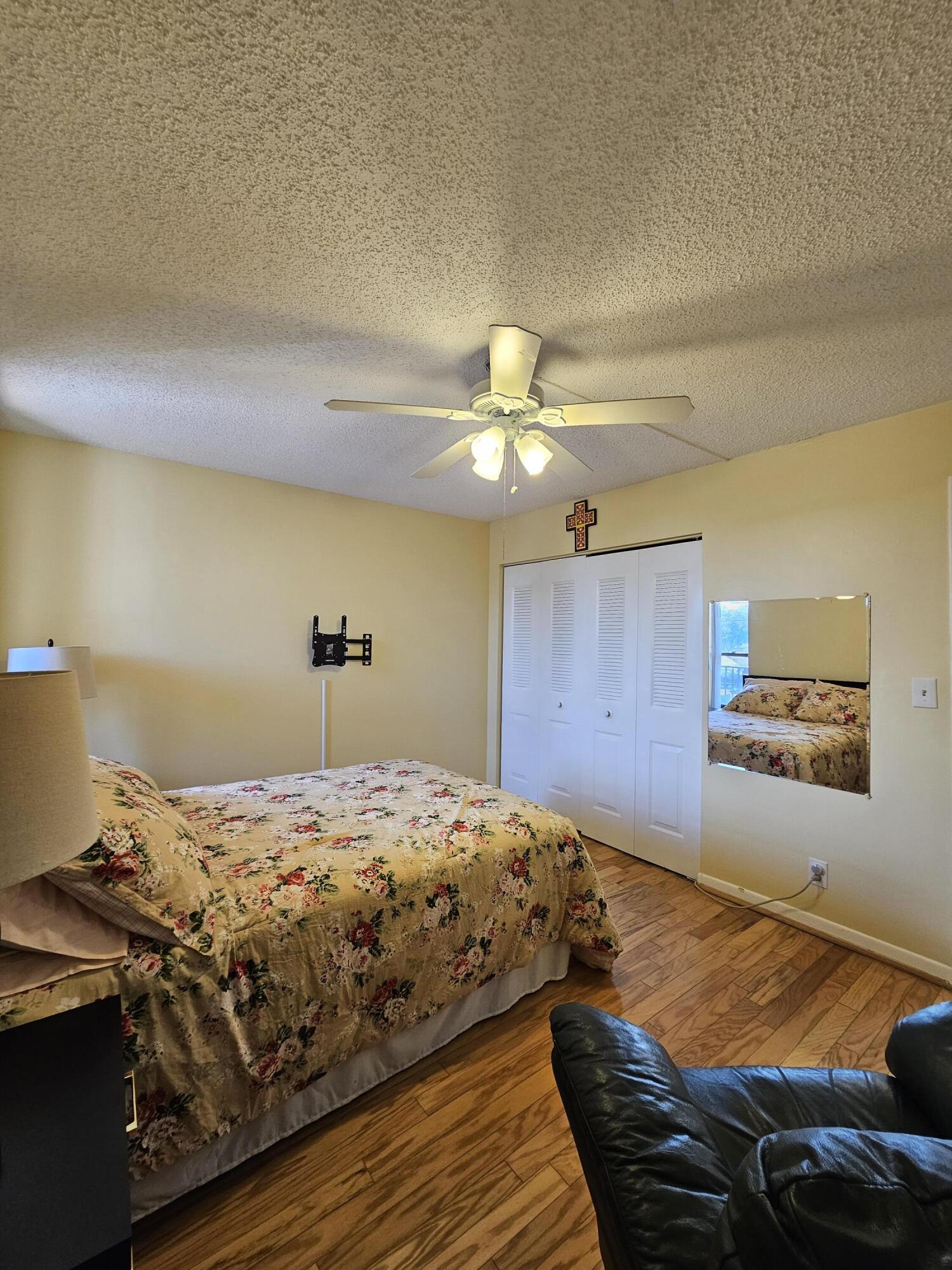 CORAL GATE V CONDO - Residential