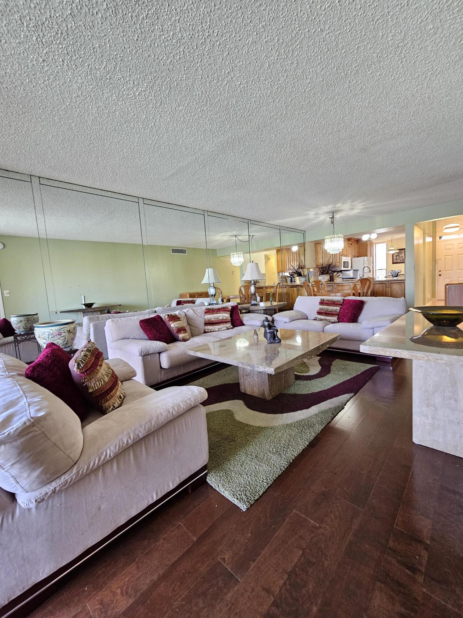 CORAL GATE V CONDO - Residential