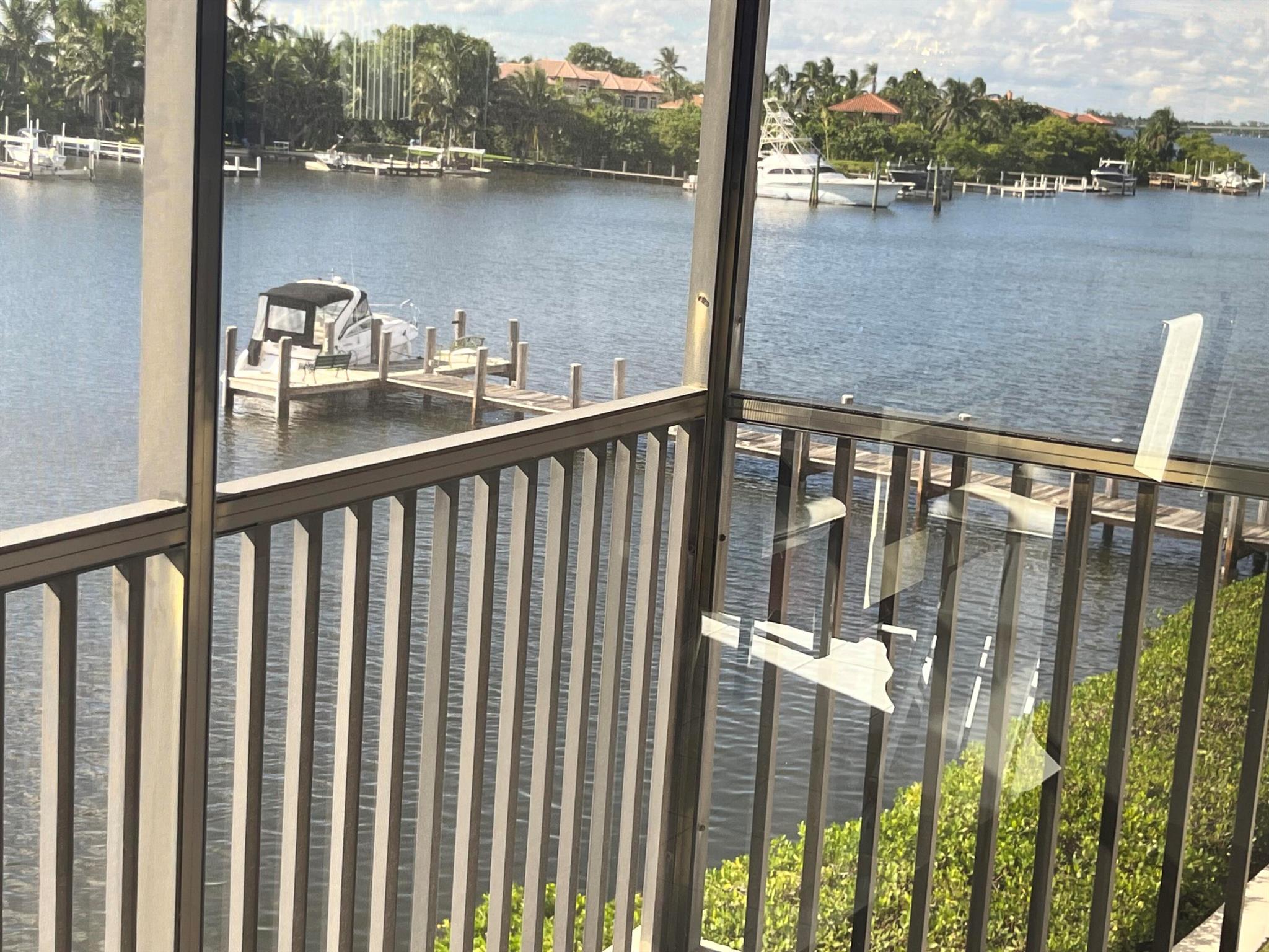 LAKEWOOD AT PALM BEACH CO - Residential Lease