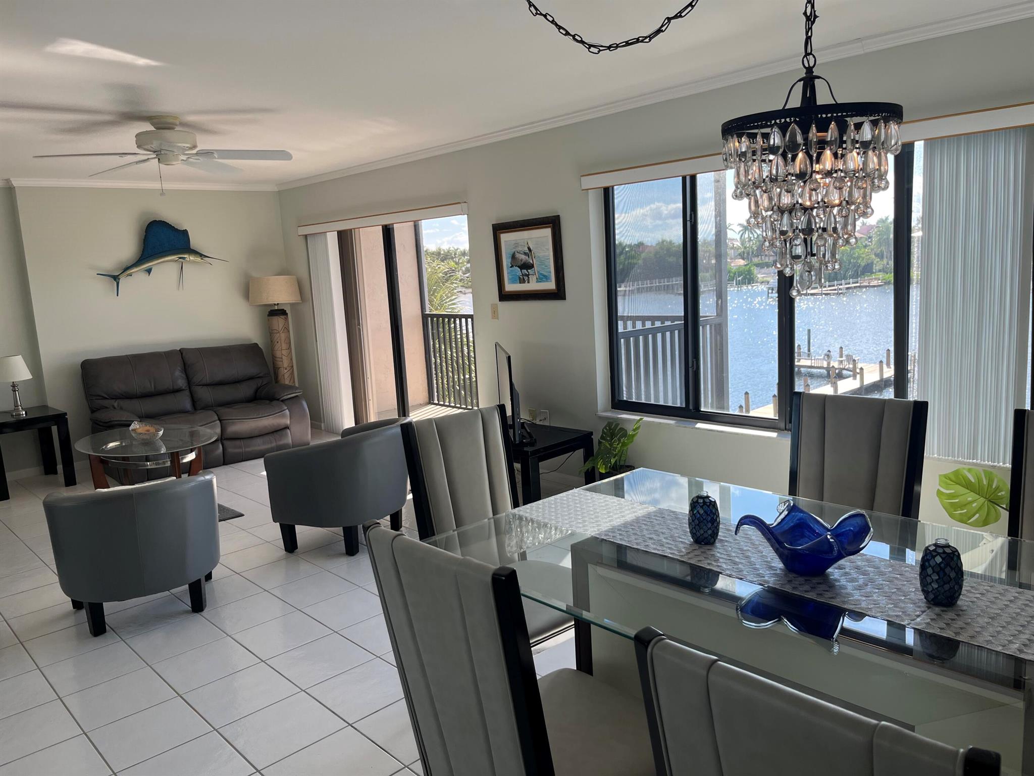 LAKEWOOD AT PALM BEACH CO - Residential Lease