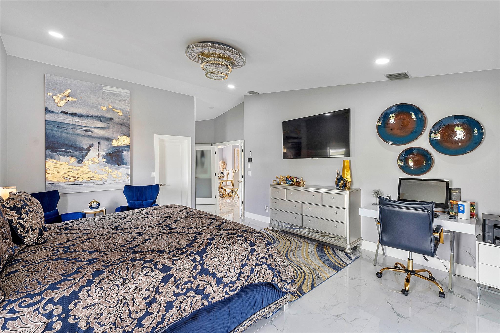 Pine Ridge 112-37 B - Residential