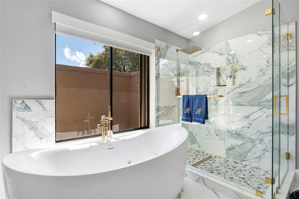 Pine Ridge 112-37 B - Residential