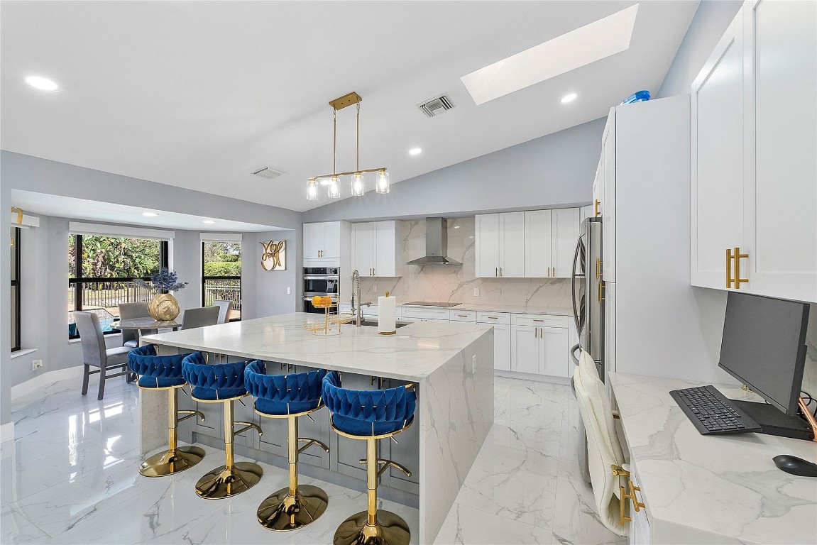 Pine Ridge 112-37 B - Residential