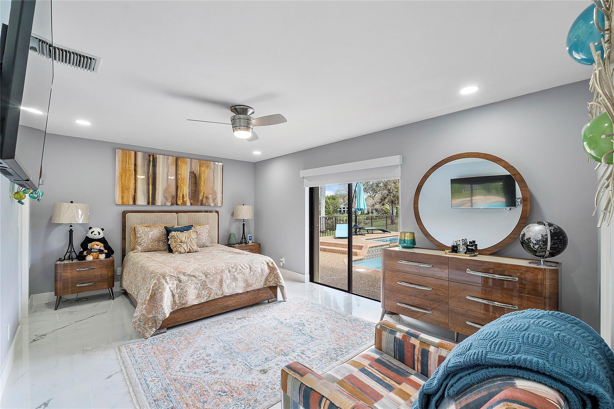 Pine Ridge 112-37 B - Residential