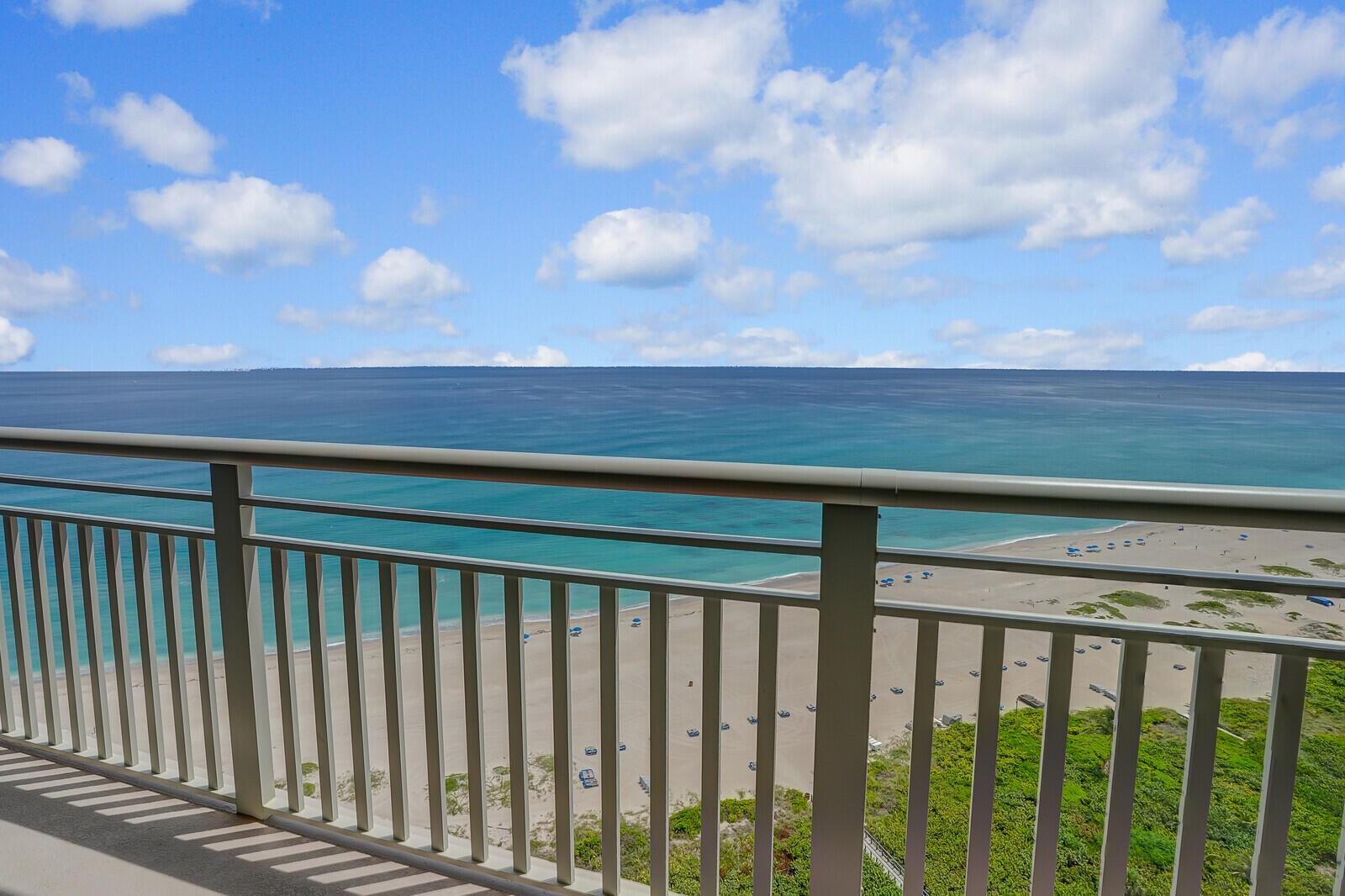 TIARA CONDO - Residential