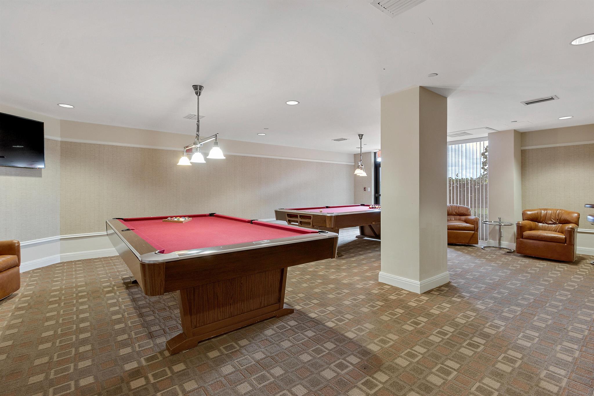 TIARA CONDO - Residential