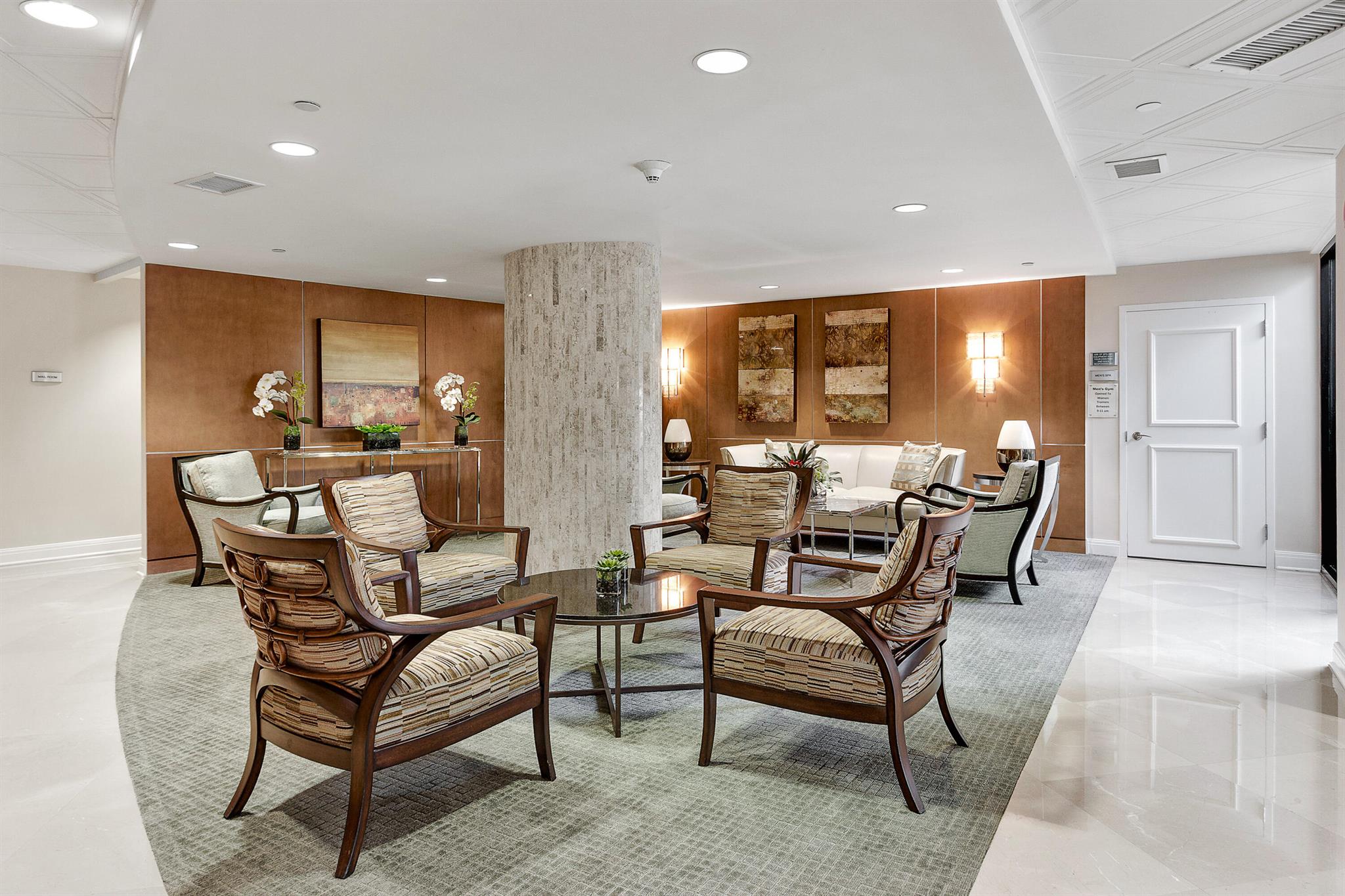 TIARA CONDO - Residential