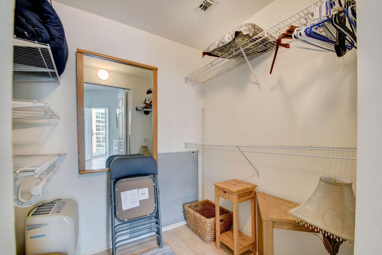 MOORINGS AT LANTANA CONDO - Residential Lease