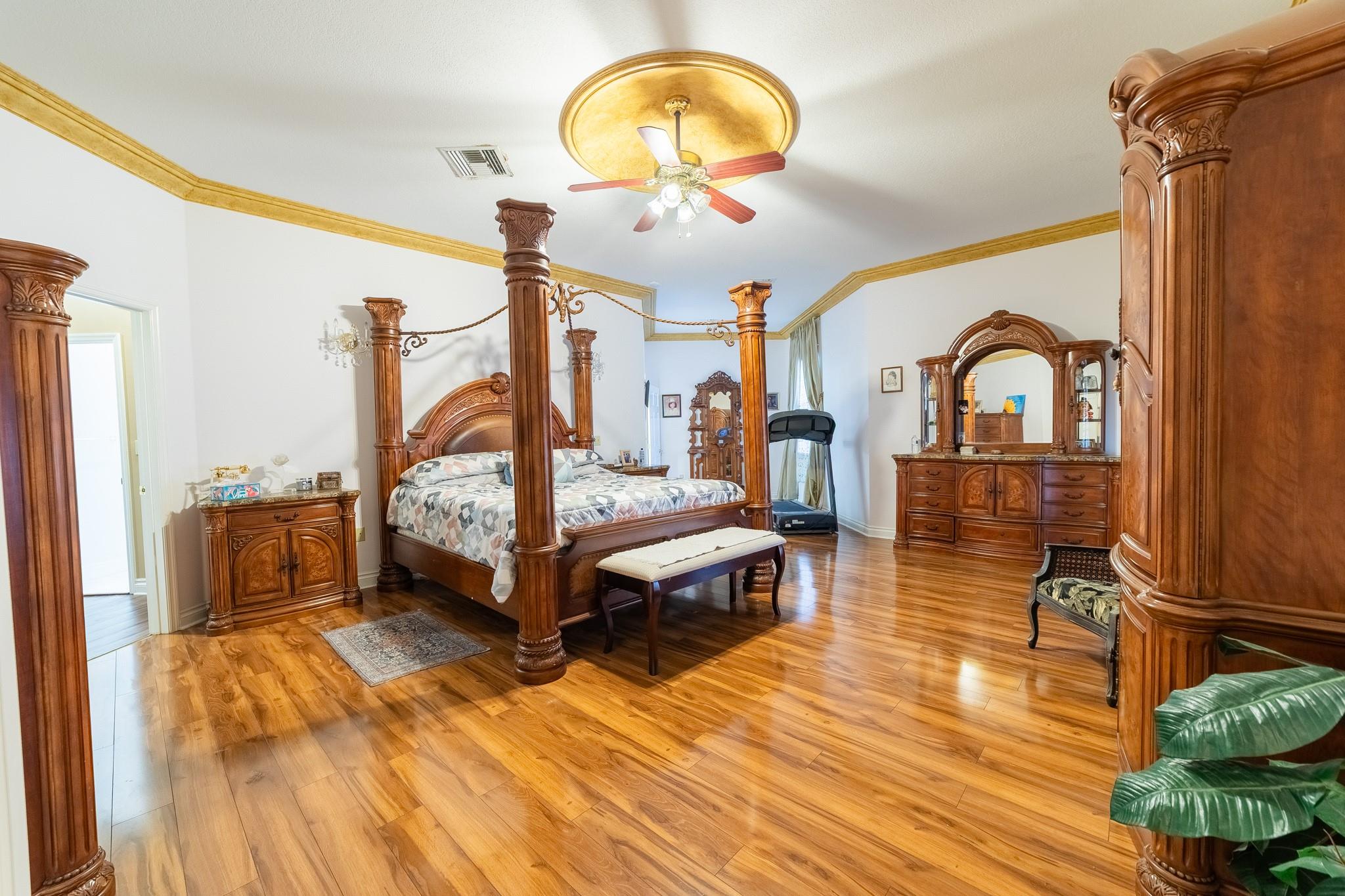 Bet Her Acres - Residential