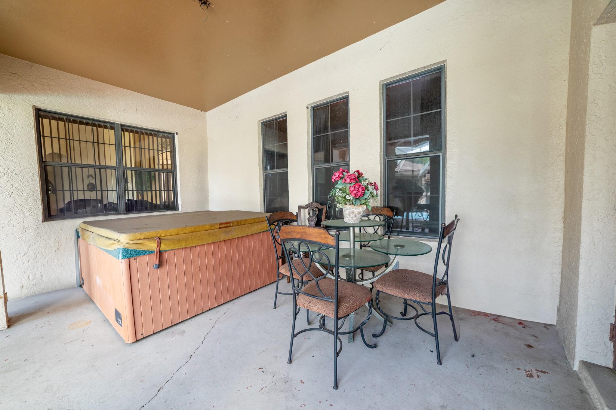 Bet Her Acres - Residential