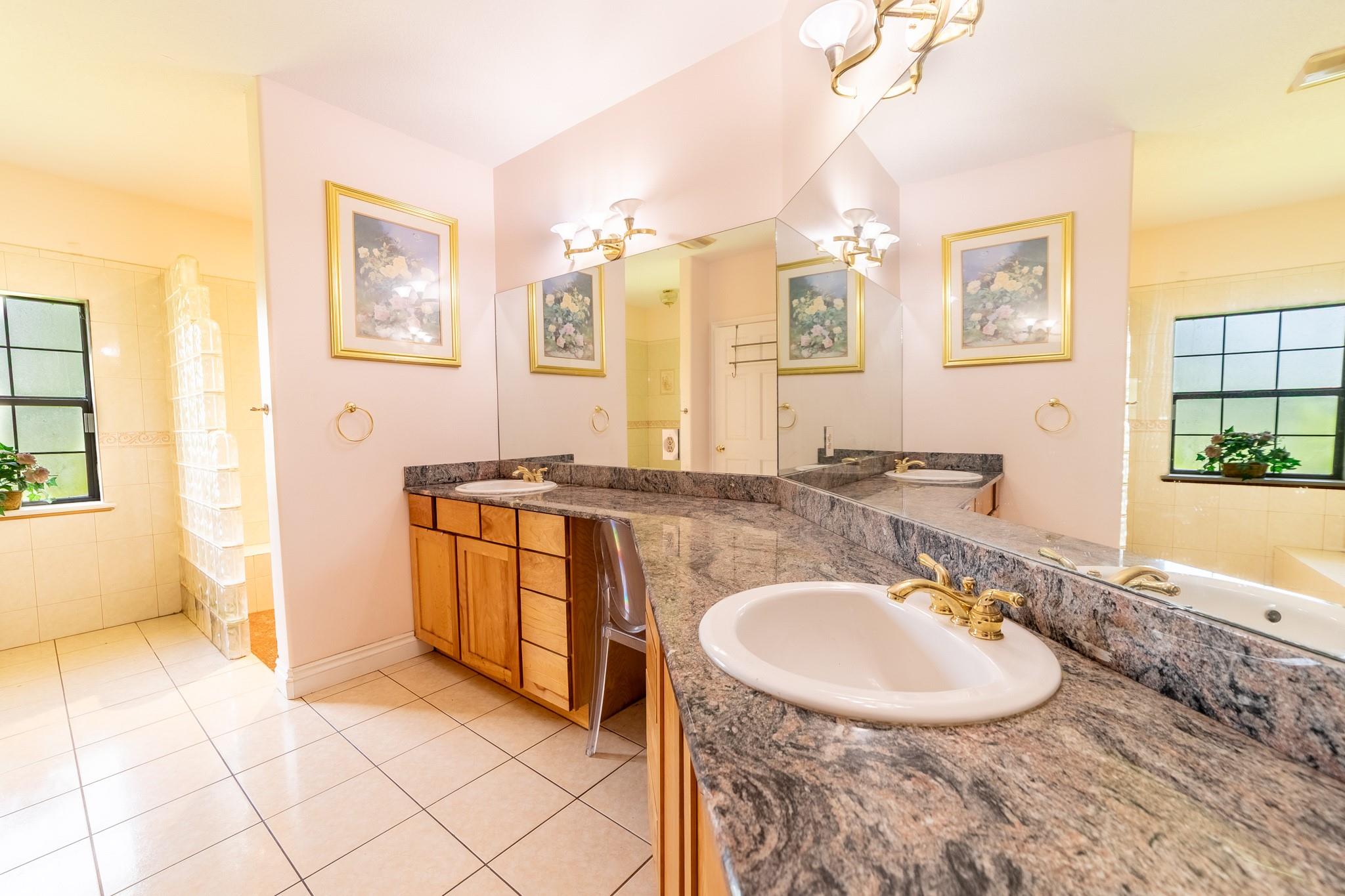 Bet Her Acres - Residential