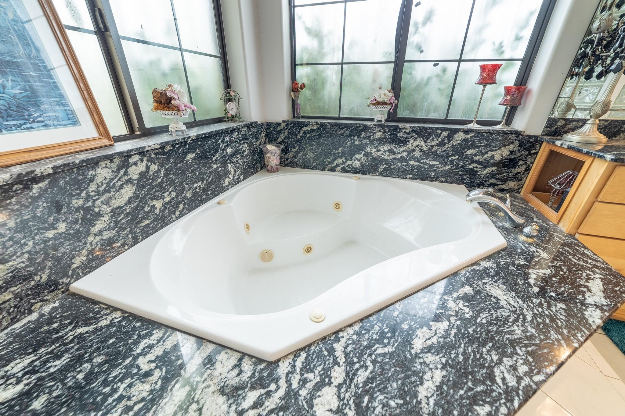 Bet Her Acres - Residential