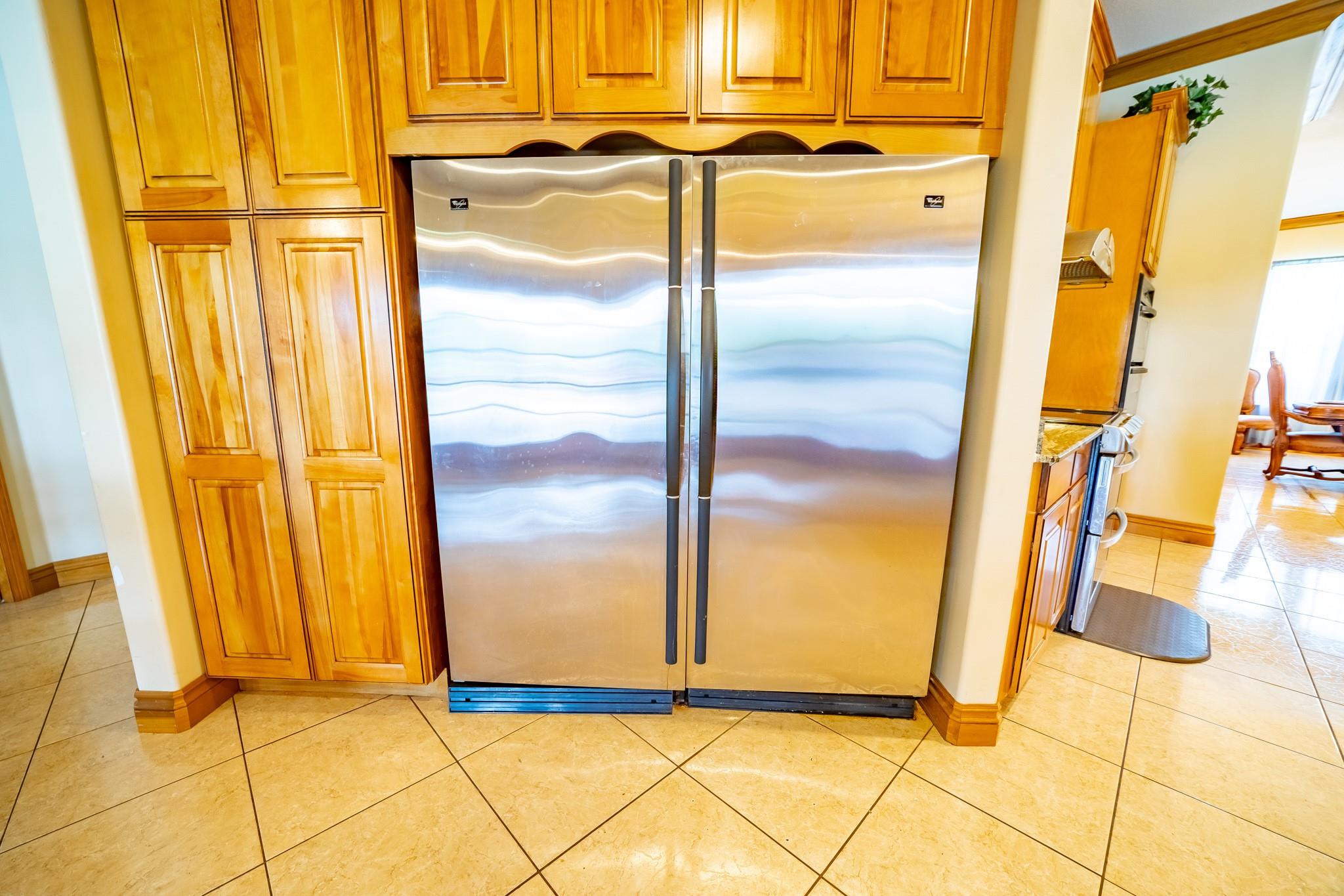 Bet Her Acres - Residential