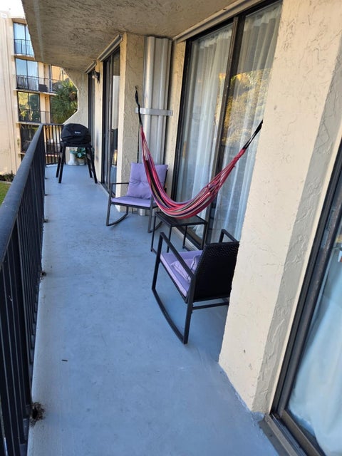 Tiny photo for 3500 BLUE LAKE Drives #304, Pompano Beach, FL 33064 (MLS # B26080051)