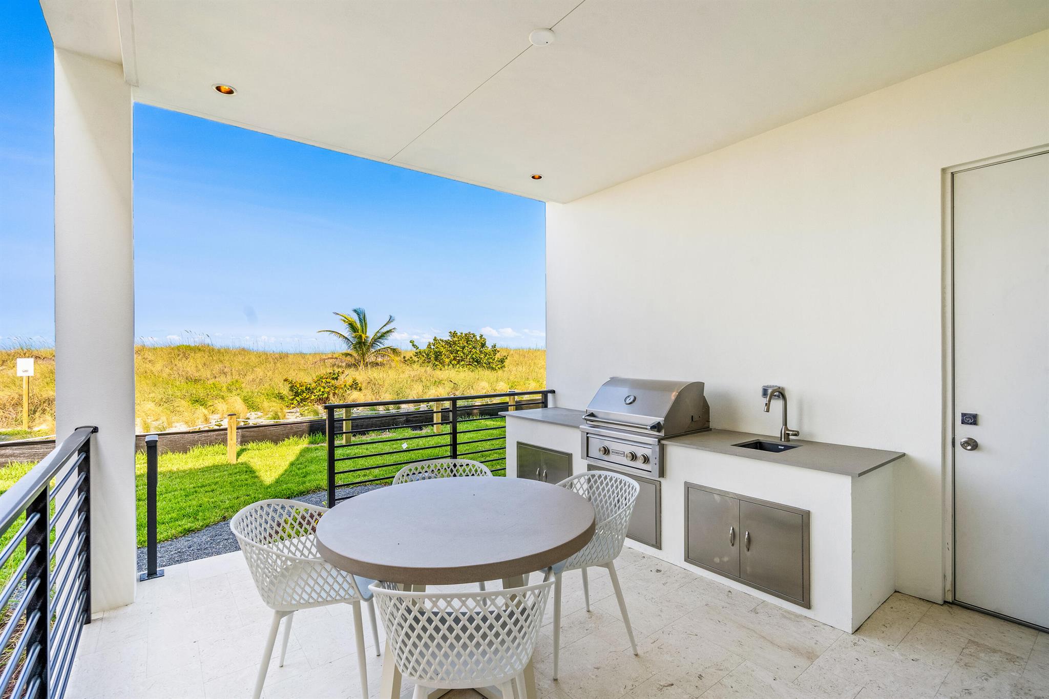 SUNSET BEACH - Residential