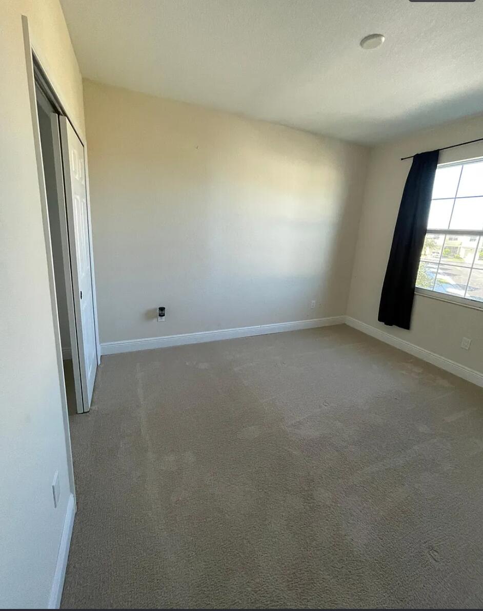 VIZCAYA FALLS PLAT 3 - Residential