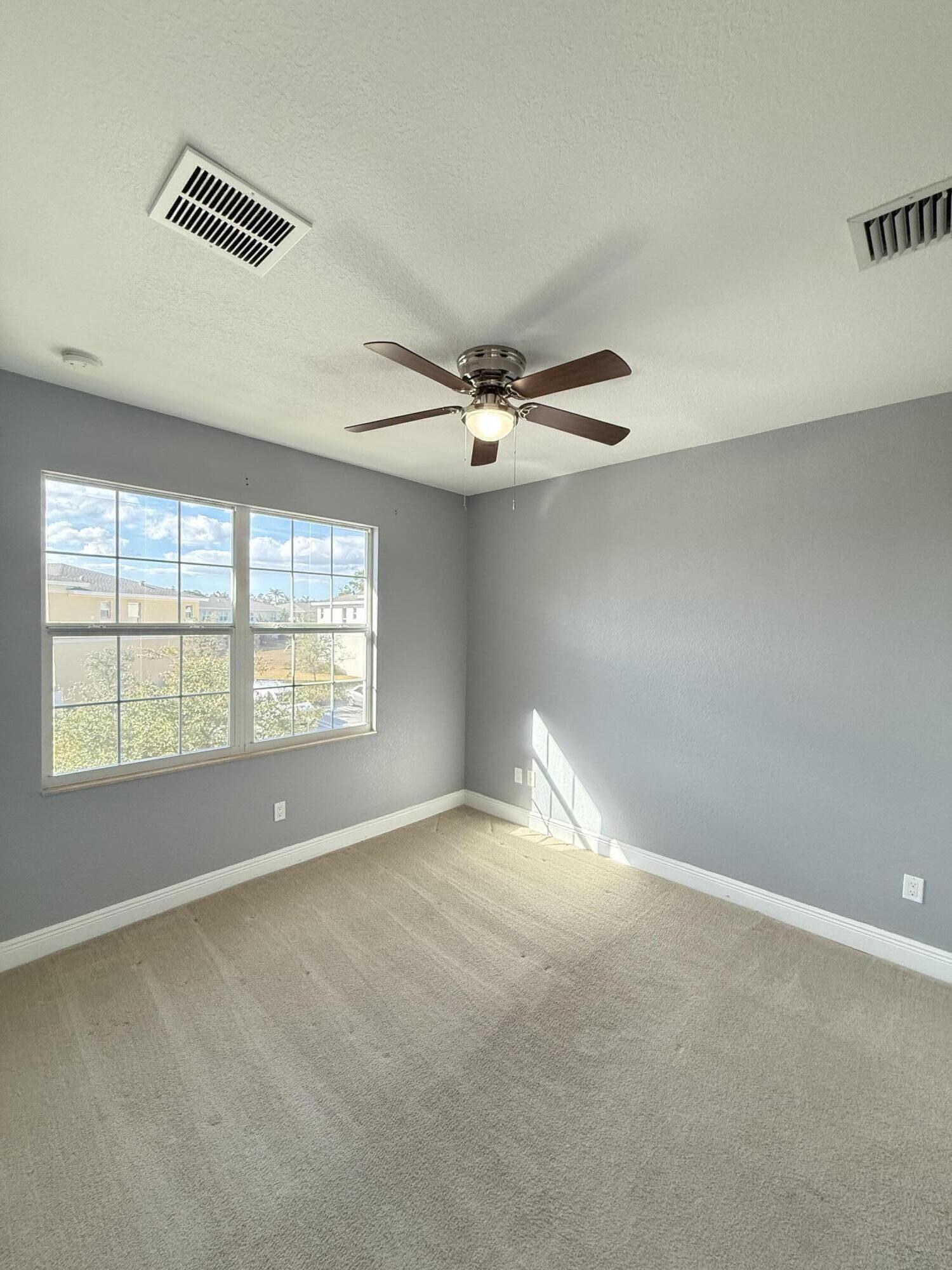 VIZCAYA FALLS PLAT 3 - Residential