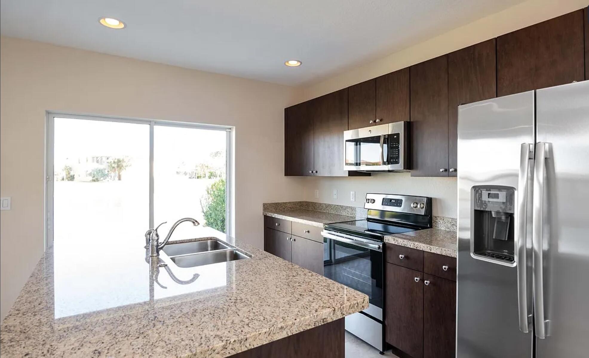 VIZCAYA FALLS PLAT 3 - Residential