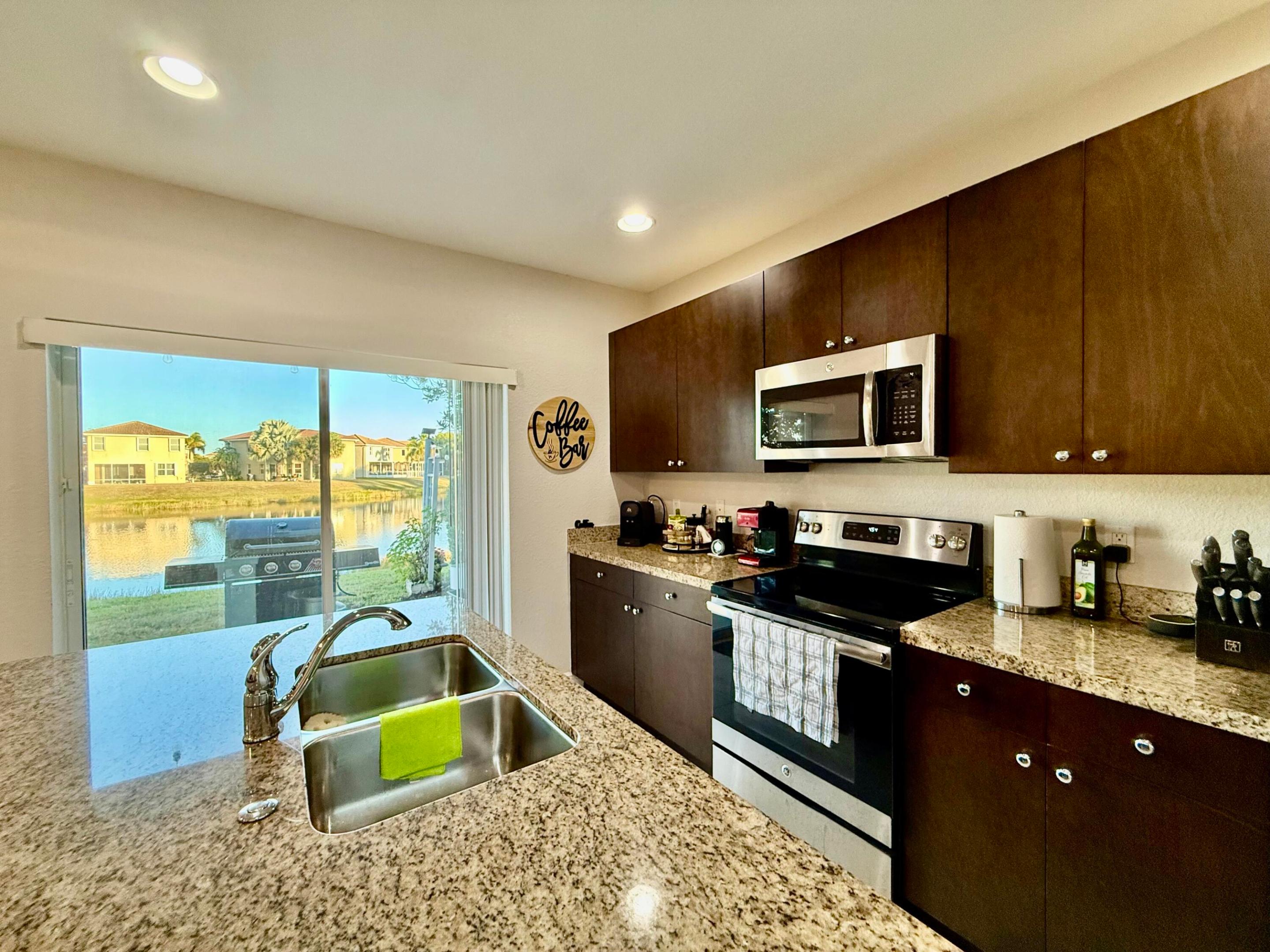 VIZCAYA FALLS PLAT 3 - Residential