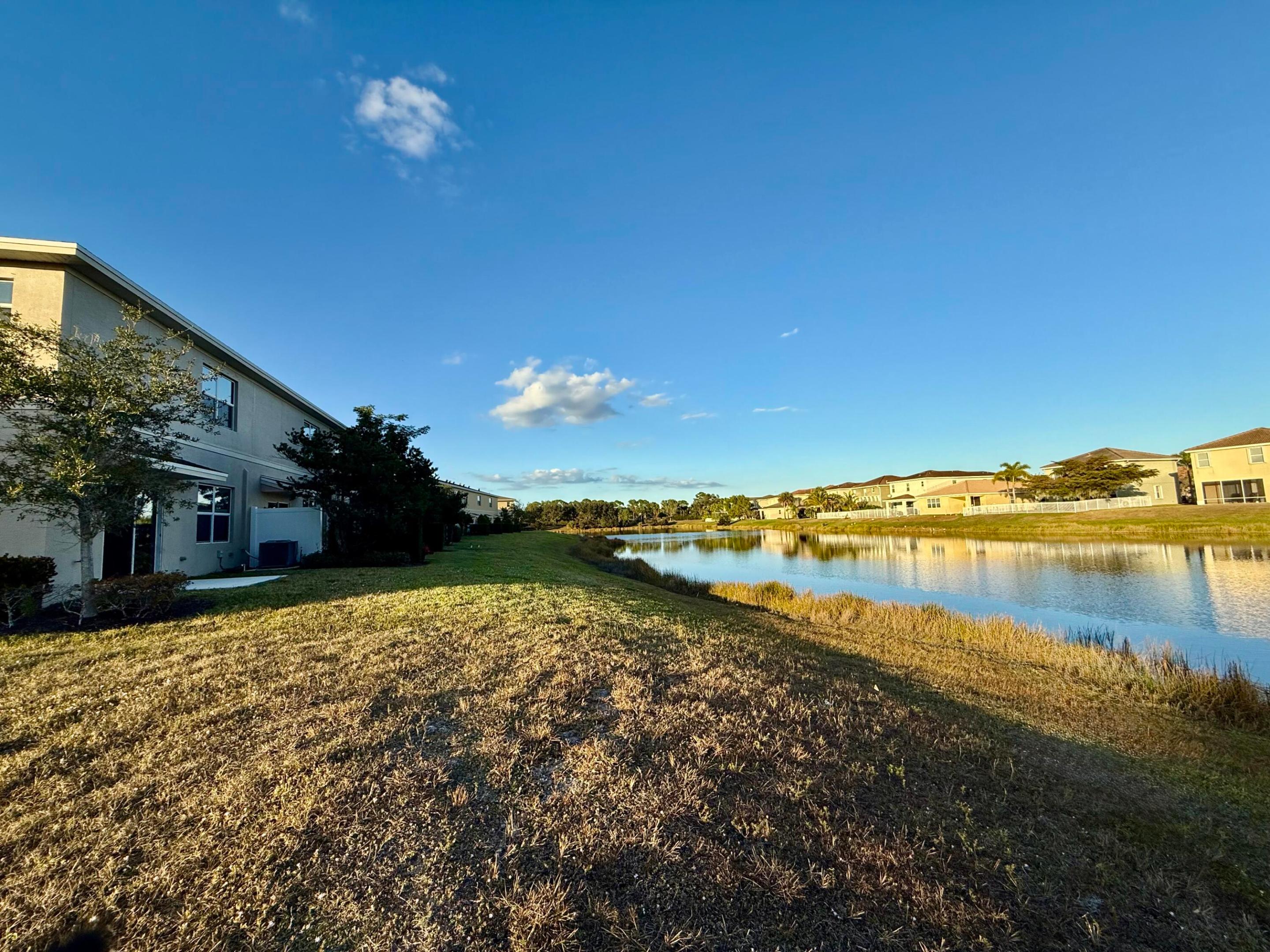 VIZCAYA FALLS PLAT 3 - Residential