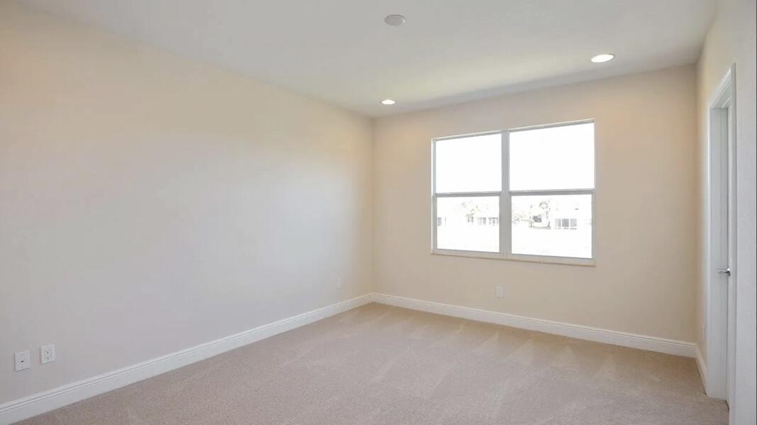 VIZCAYA FALLS PLAT 3 - Residential