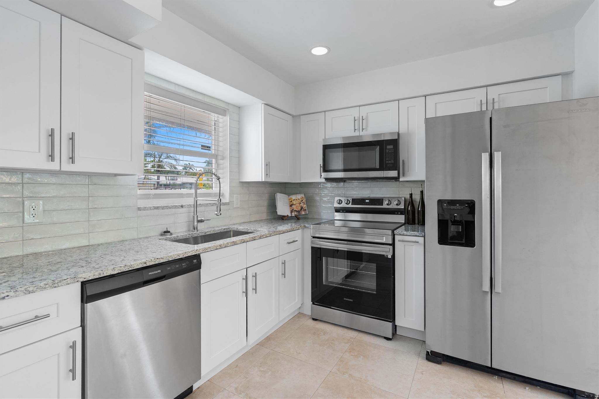 CORAL HEIGHTS SEC 2 - Residential