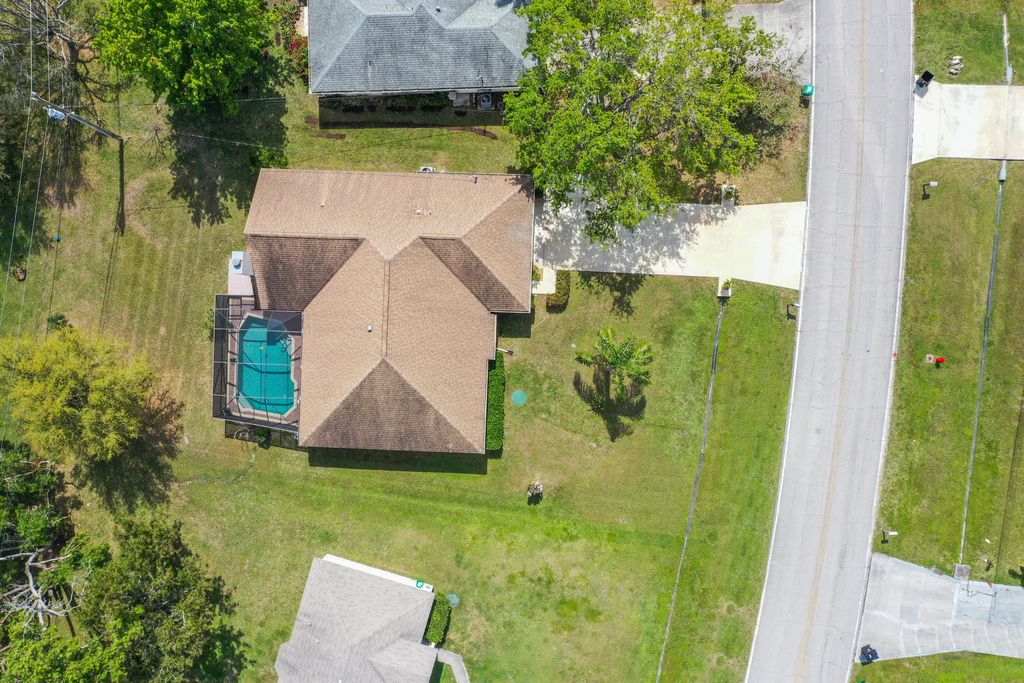 Photo of 1749 SE Berkshire Boulevard, Port Saint Lucie, FL 34952 (MLS # R11066486)