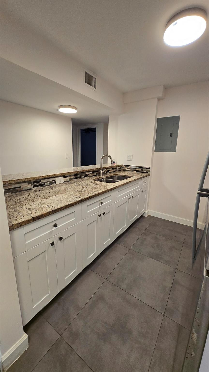 La Castellana Condo - Residential Lease