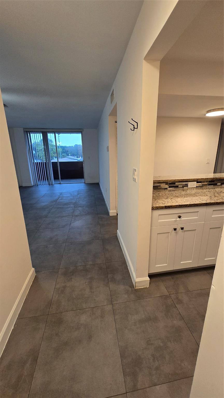 La Castellana Condo - Residential Lease