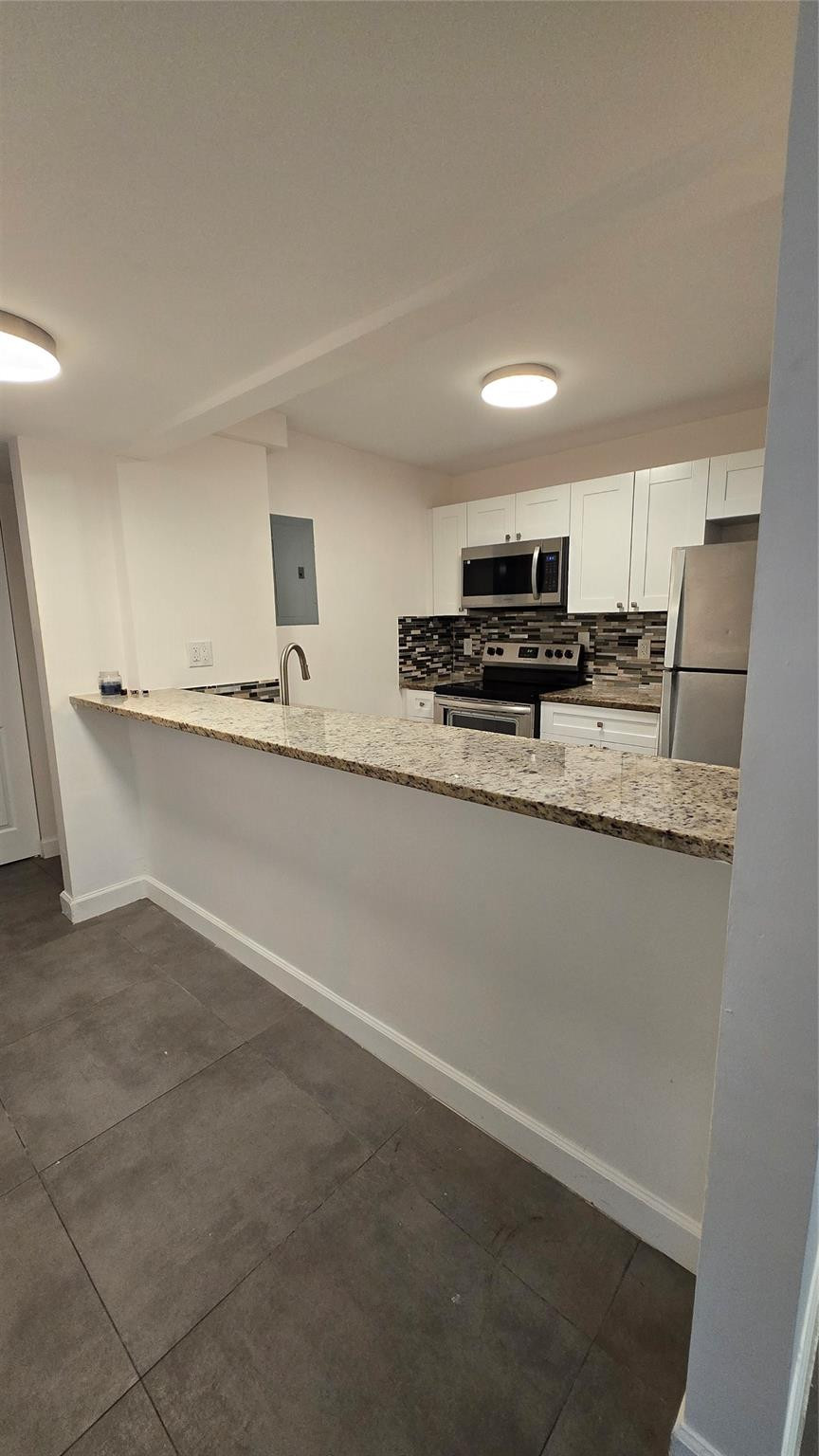 La Castellana Condo - Residential Lease