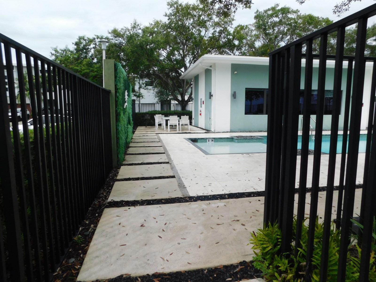 Strata At Plantation - Residential