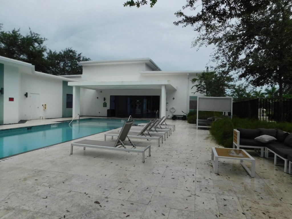 Strata At Plantation - Residential