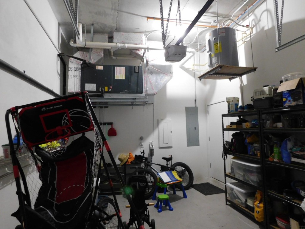 Strata At Plantation - Residential