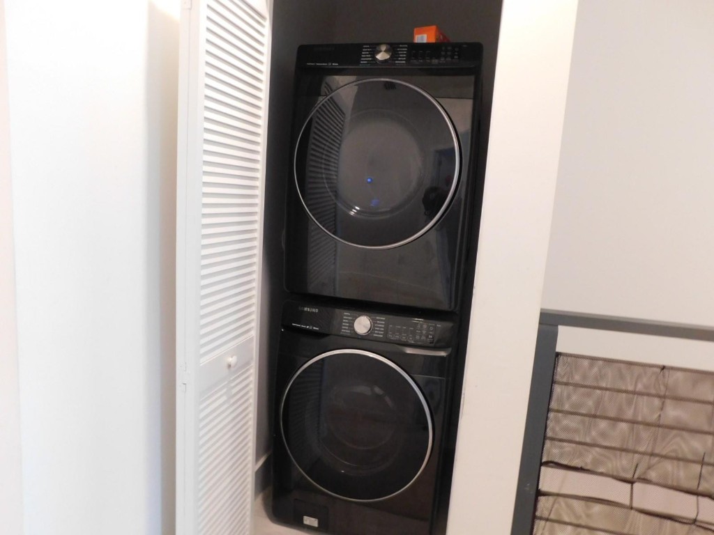 Strata At Plantation - Residential